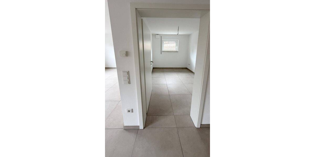 Etagenwohnung Schwandorf - 3 Zimmer, 64 m&sup2;, 736&euro; | Angebot:26840379