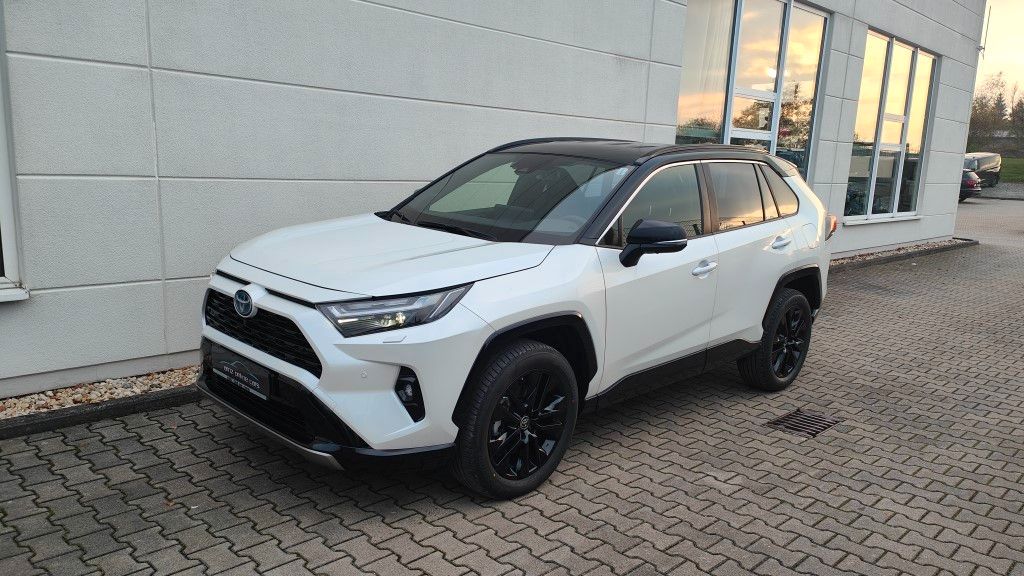 Toyota RAV 4 15.652 km 39.980 &euro; Berlin 13509