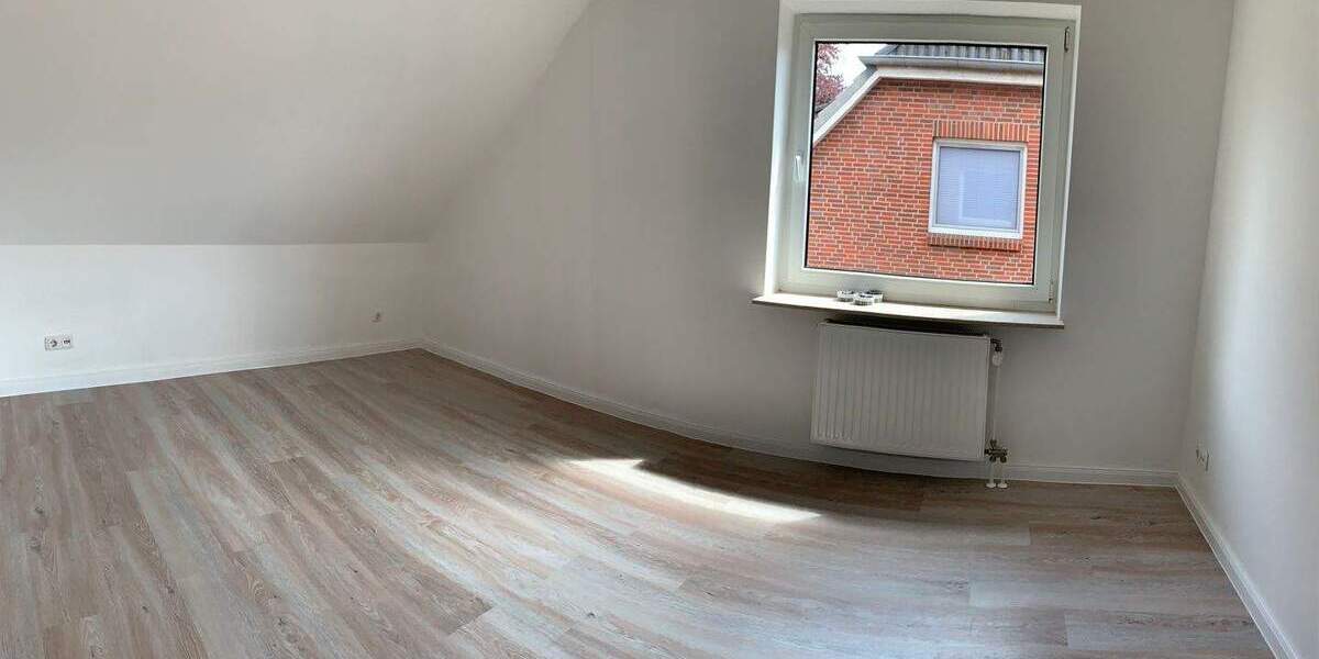 Mehrfamilienhaus, Wohnhaus Pinneberg Quellental - 4 Zimmer, 110 m&sup2;, 1.600&euro; | Angebot:26449977