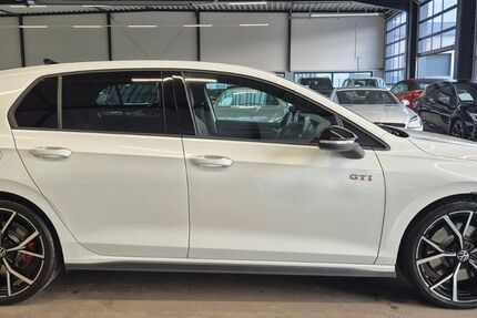 VW Golf 5.000 km 34.490 &euro; Geesthacht 21502