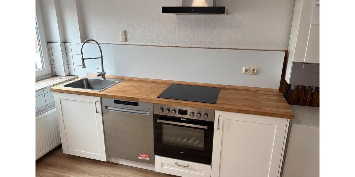 Erdgeschoßwohnung Brunsbüttel - 3 Zimmer, 90 m&sup2;, 1.150&euro; | Angebot:24837757