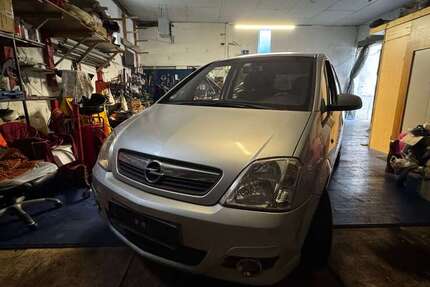 Opel Meriva 176.669 km 2.499 &euro; Erbach 89155