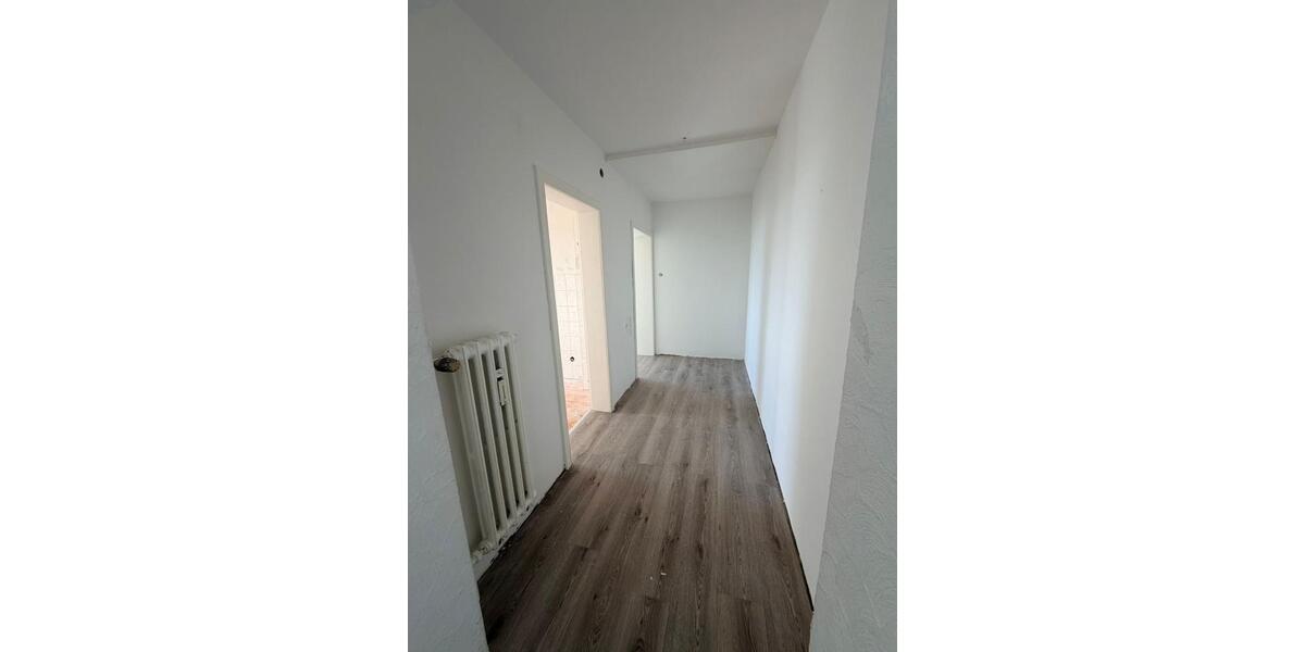 Erdgeschoßwohnung Sontra - 2 Zimmer, 82 m&sup2;, 600&euro; | Angebot:25283262