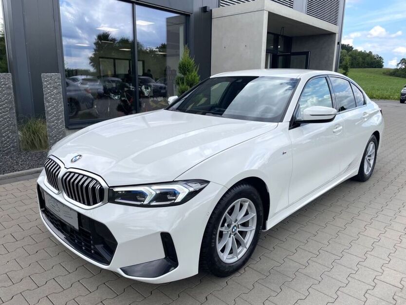320