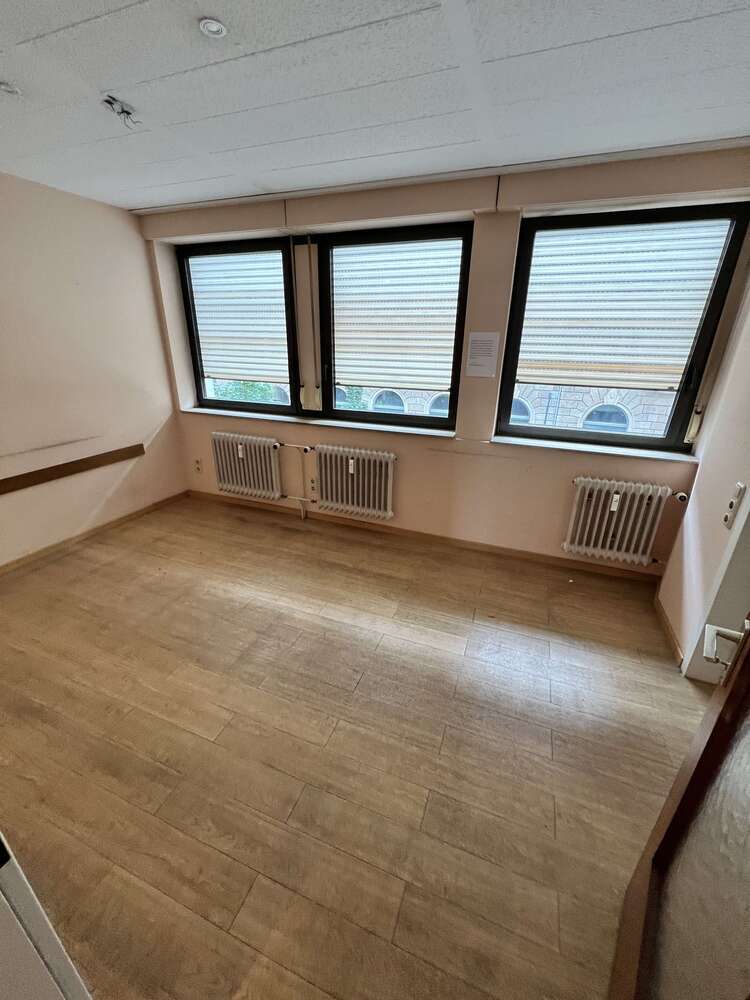 Büro in Offenbach am Main 1.090 € 78 m²