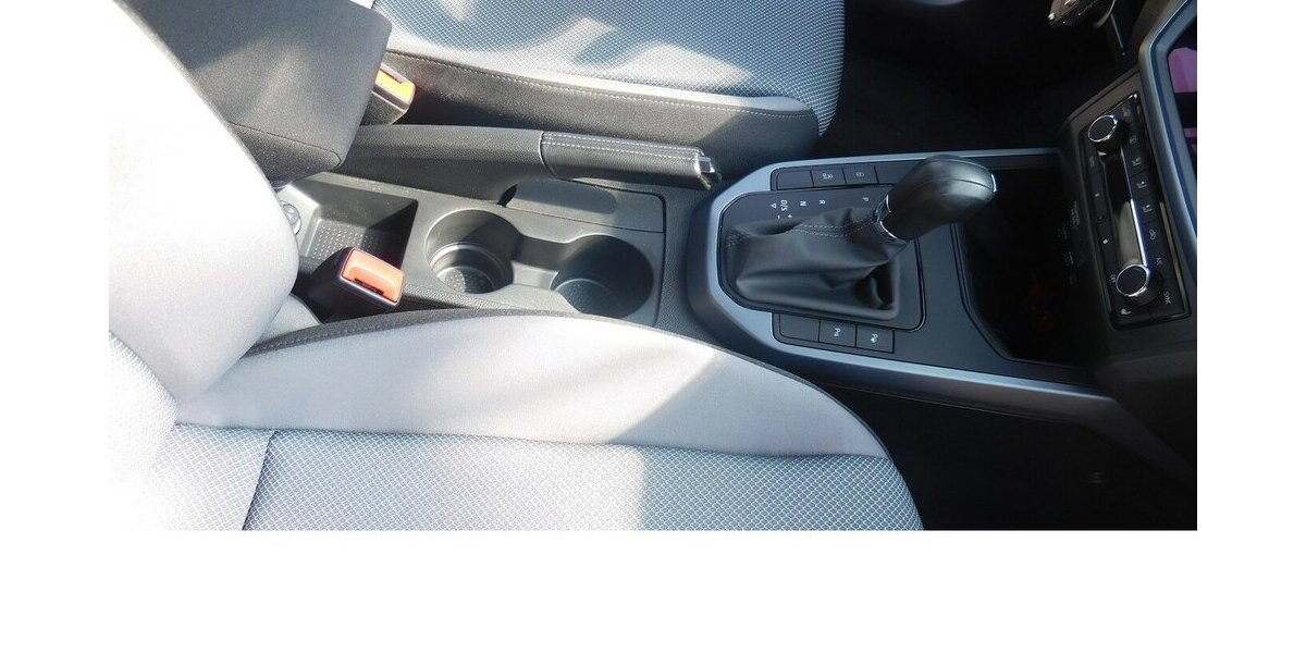 Seat Arona 1.6 Style TSI Edition BMT DSG Navi Klima 31.000 km 17.990 &euro; Vordorf 38533