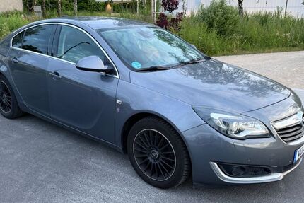 Opel Insignia 178.000 km 8.250 &euro; Giebelstadt 97232