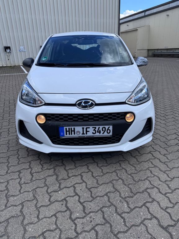 i10
