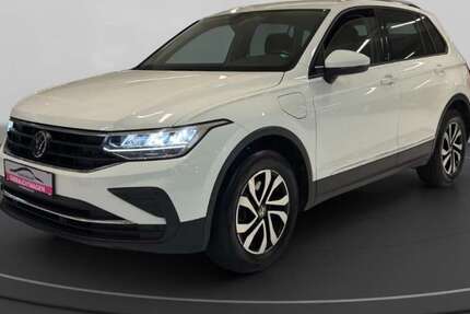 VW Tiguan 89.181 km 23.190 &euro; Bonn 53119