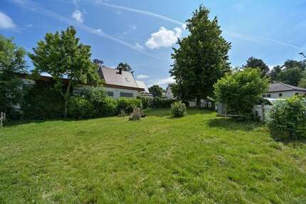 Grundstück zu verkaufen in Neusäß 330.000 € 433 m²