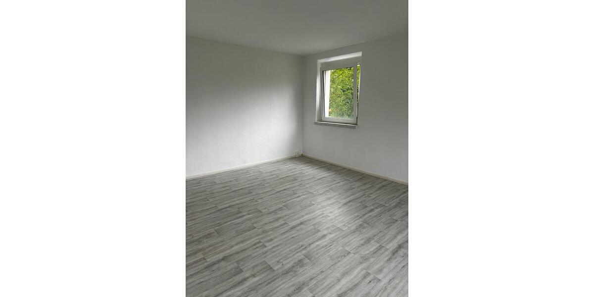 Etagenwohnung Bad Salzungen - 2 Zimmer, 58 m&sup2;, 354&euro; | Angebot:26675369