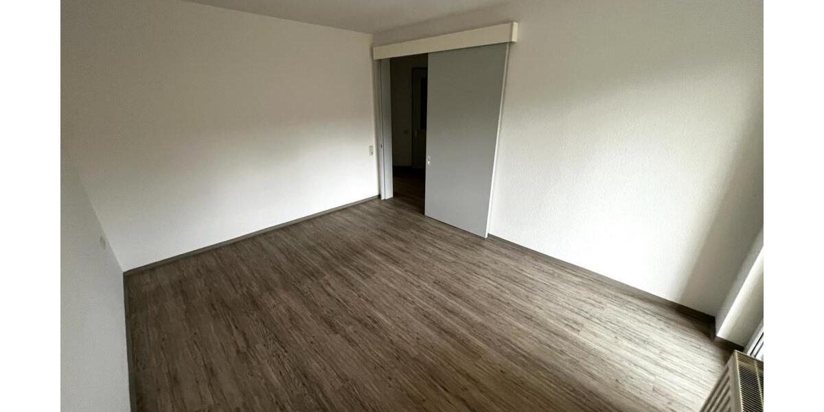 Barrierefreies Wohnen mit Aufzug im Zentrum von Weida! 3-Raum-Wohnung mit Balkon! - Etagenwohnung Weida | Angebot:26375615