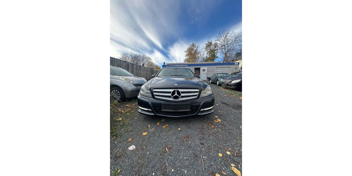 Mercedes-Benz C 250 235.000 km 7.900 &euro; Köln 50997