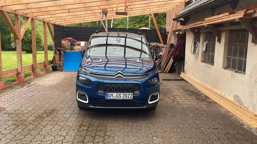 Citroen Berlingo 99.450 km 18.300 &euro; Wiehl 51674