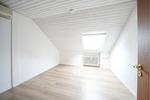 Architektenhaus mit großzügiger Einliegerwohnung und großem Garten in attraktiver Wohnlage - Einfamilienhaus Unterpleichfeld | Angebot:26321812