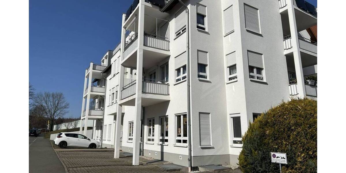 Etagenwohnung Zwickau Marienthal - 4 Zimmer, 75 m&sup2;, 110.000&euro; | Angebot:26176737