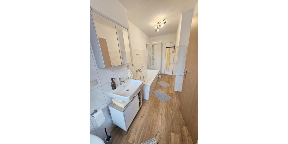 Dachgeschoßwohnung Quedlinburg - 3 Zimmer, 102 m&sup2;, 765&euro; | Angebot:26337324