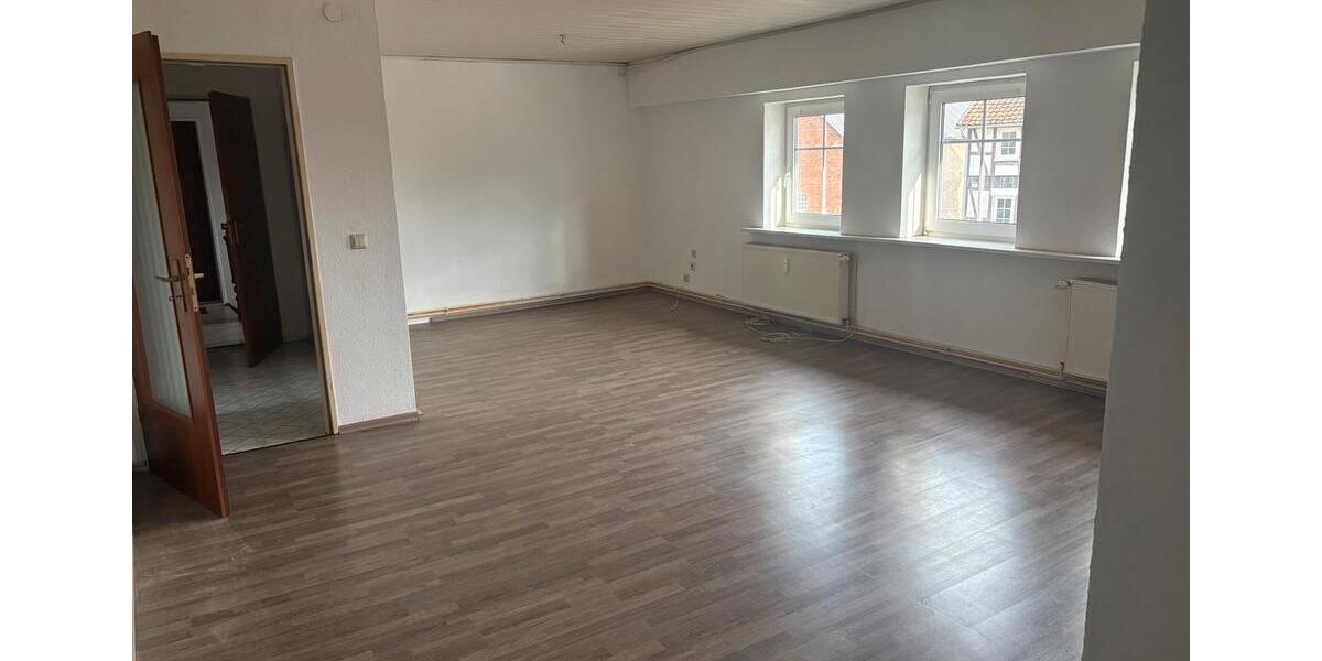 Etagenwohnung Velpke - 4 Zimmer, 87 m&sup2;, 522&euro; | Angebot:25261711
