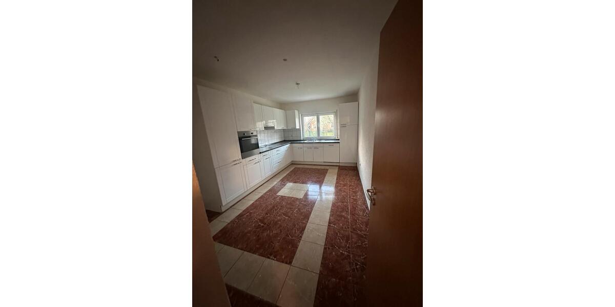 Erdgeschoßwohnung Limburg an der Lahn Lindenholzhausen - 3 Zimmer, 87 m&sup2;, 1.300&euro; | Angebot:26330041