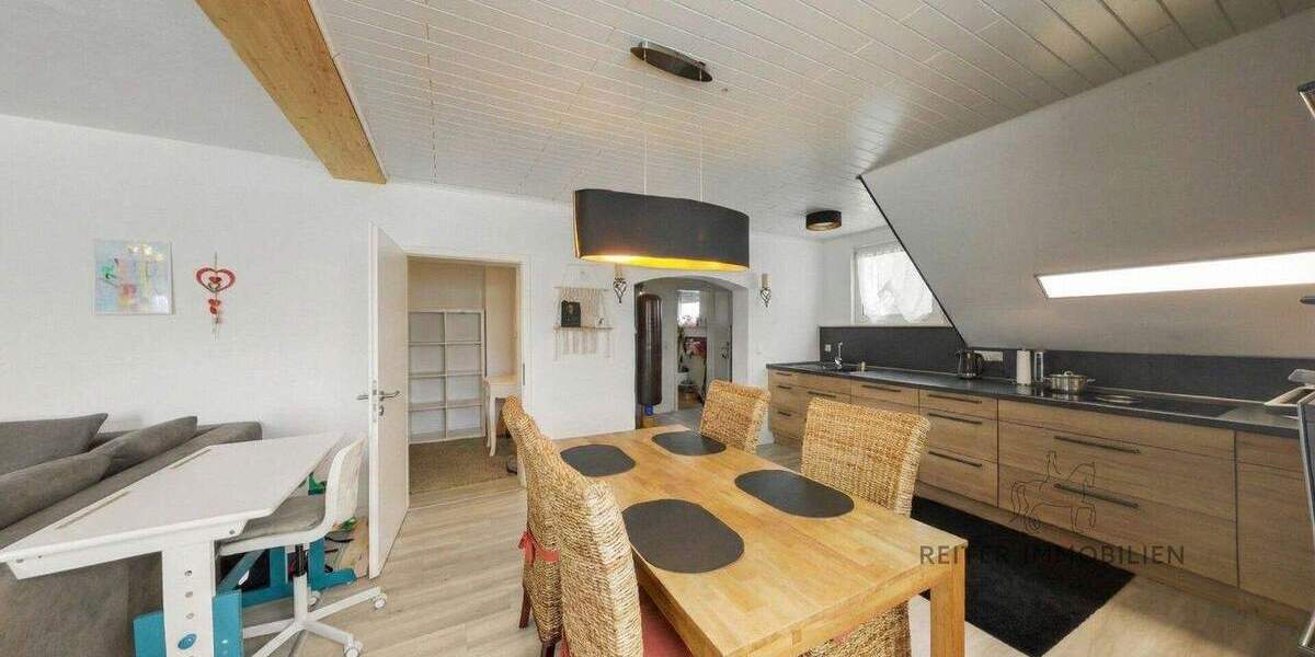 Mehrfamilienhaus, Wohnhaus Hünfeld-Nüst Nüst - 8 Zimmer, 156 m&sup2;, 429.000&euro; | Angebot:25703752