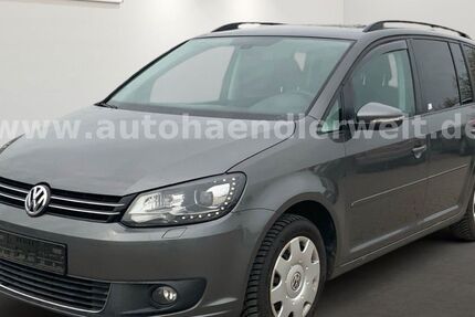 VW Touran 143.730 km 4.999 &euro; Brehna 06796