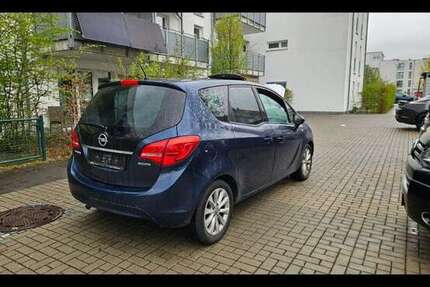 Opel Meriva 180.000 km 2.700 &euro; Großreuth h d Veste (Nürnberg) 90408