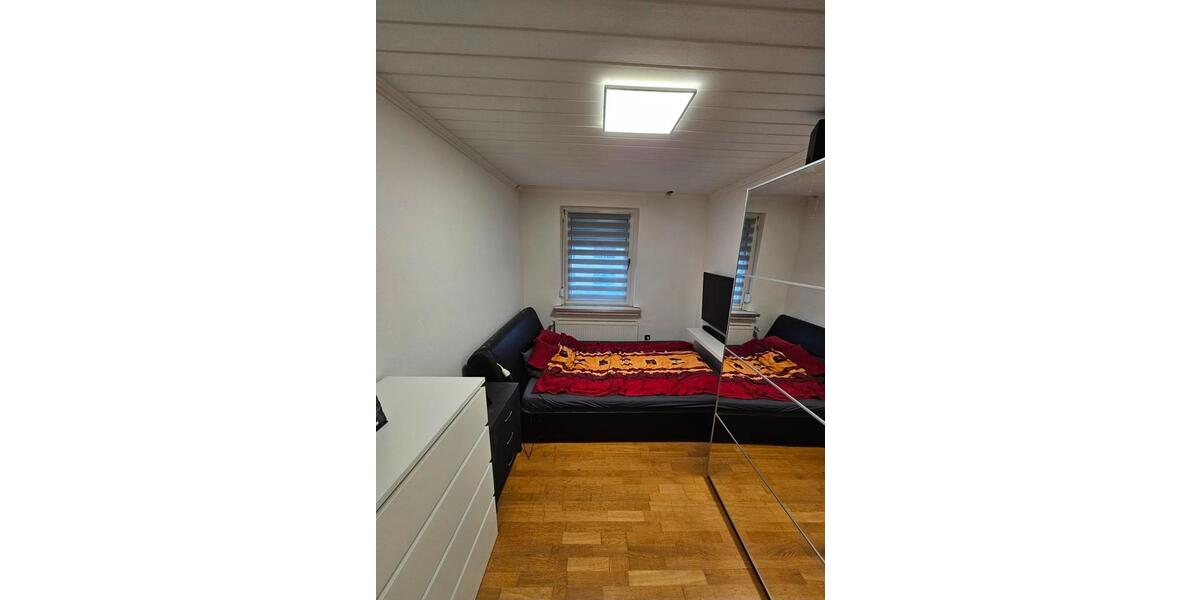 Etagenwohnung Mönchengladbach West - 3 Zimmer, 60 m&sup2;, 150.000&euro; | Angebot:26058815