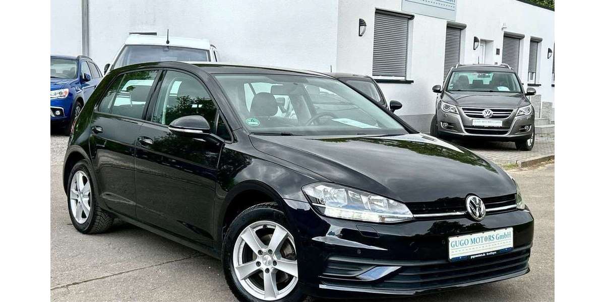 VW Golf 84.000 km 10.699 &euro; Aichtal 72631