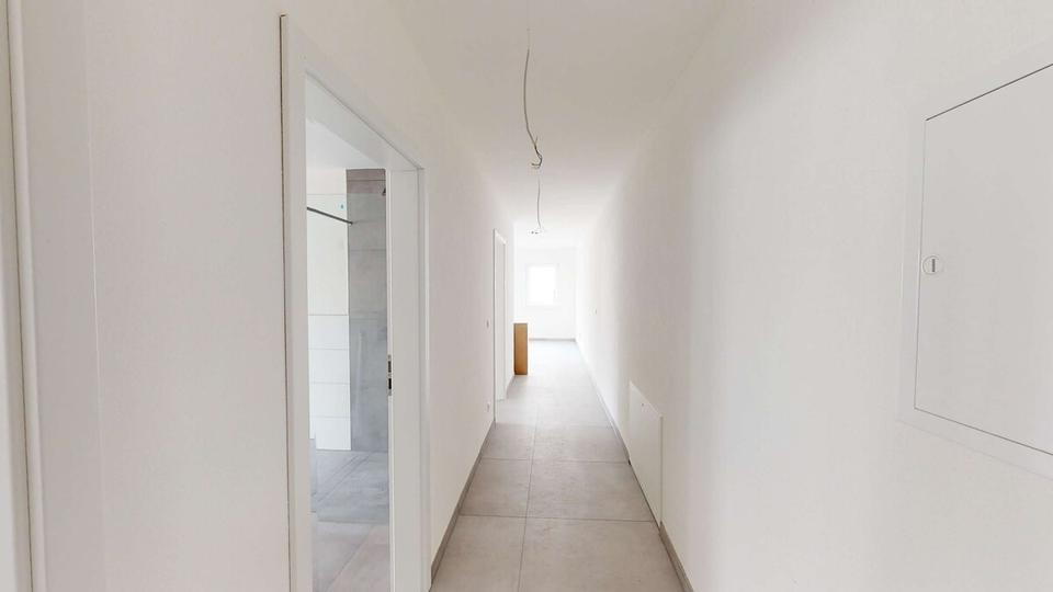 Dachgeschoßwohnung Pfaffenhofen - 3.5 Zimmer, 79 m&sup2;, 980&euro; | Angebot:26636060
