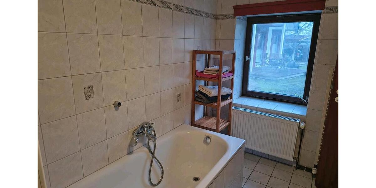 Einfamilienhaus Husby - 6 Zimmer, 100 m&sup2;, 20&euro; | Angebot:26313480