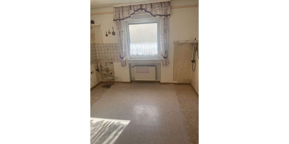 Doppelhaushälfte Frankfurt Harheim - 7 Zimmer, 170 m&sup2;, 690.000&euro; | Angebot:25369650