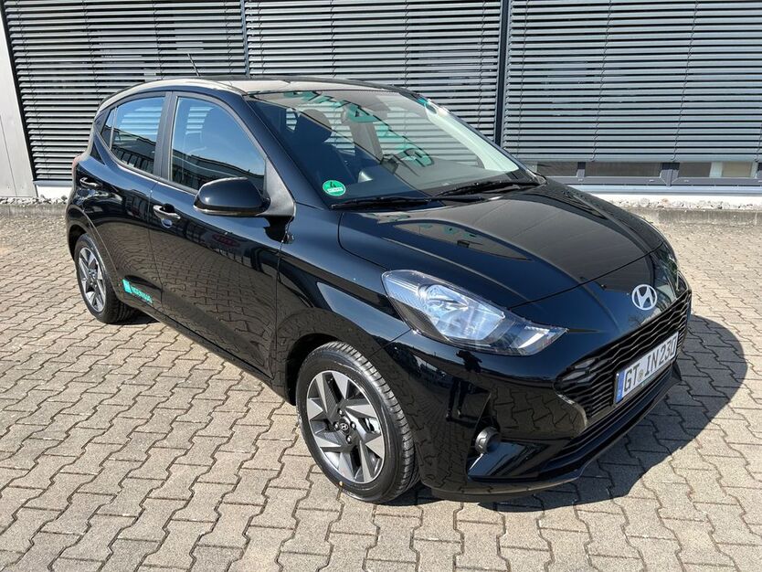 Hyundai i10 3.903 km 18.380 € Schloß Holte-Stukenbrock 33758