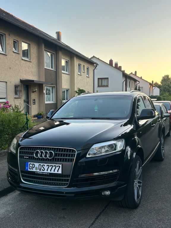 Q7
