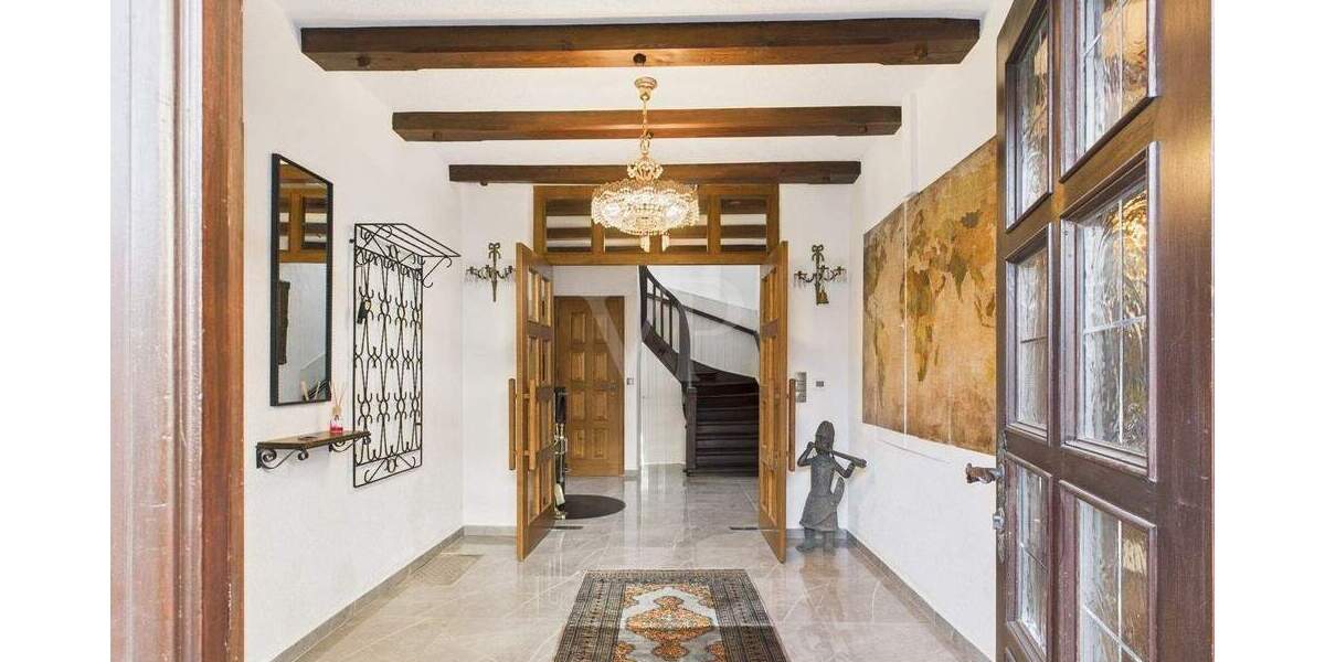 Mehrfamilienhaus, Wohnhaus Strahlungen - 6 Zimmer, 210 m&sup2;, 349.000&euro; | Angebot:25665662