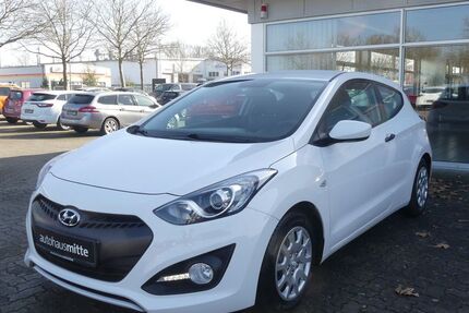 Hyundai i30 40.676 km 6.990 &euro; Dessau-Roßlau 06847