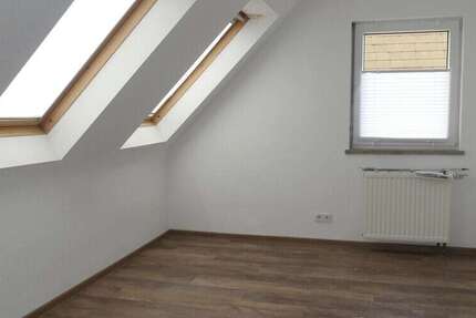 Wohnung Ludwigsburg - 3 Zimmer, 45 m&sup2;, 750&euro; | Angebot:27360171
