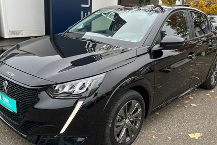 Peugeot 208 17.472 km 15.890 € Heilbronn 74074