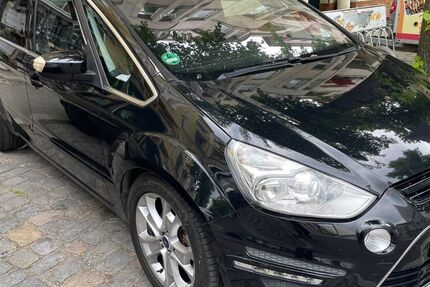 Ford S-Max 110.400 km 9.500 &euro; Berlin 13585