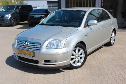 Toyota Avensis 150.000 km 2.880 &euro; Rostock 18107