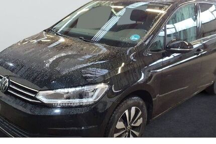 VW Touran 24.911 km 32.820 &euro; Halle (Saale) 06110
