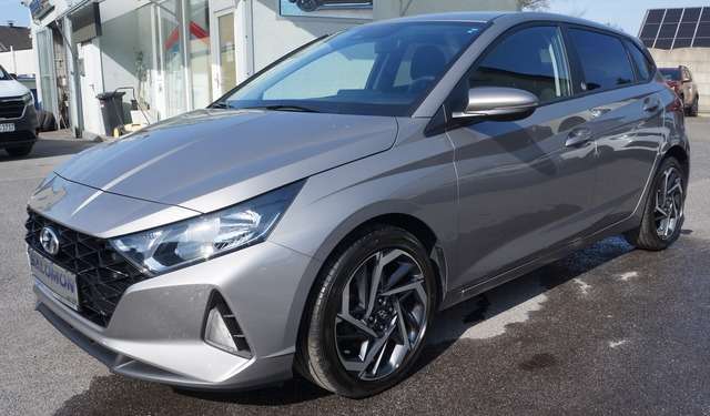 Hyundai i20 29.900 km 14.980 &euro; Solingen 42651