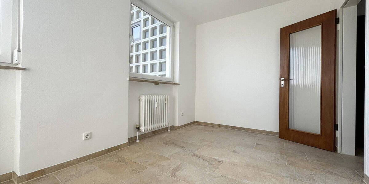 Etagenwohnung Regensburg Reinhausen - 3 Zimmer, 85 m&sup2;, 1.150&euro; | Angebot:26002339