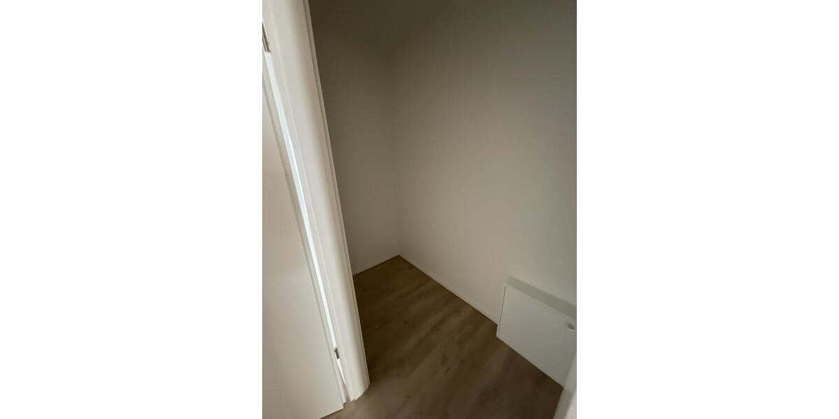 Erdgeschoßwohnung Essen Südviertel - 3 Zimmer, 99 m&sup2;, 1.239&euro; | Angebot:26249937