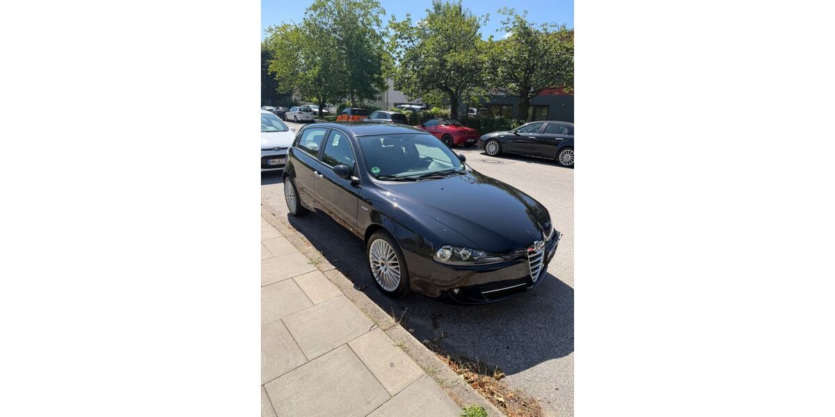 Alfa Romeo 147 54.000 km 3.650 &euro; Hamburg 22175