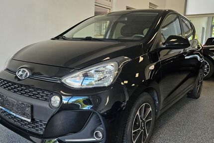 Hyundai i10 59.216 km 11.890 &euro; Berlin 12555