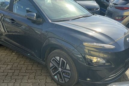 Hyundai KONA 26.198 km 17.500 &euro; Eitorf 53783