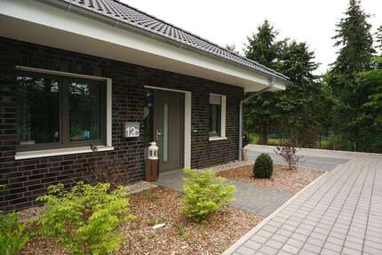 Haus Horst - 4 Zimmer, 79 m&sup2;, 1.100&euro; | Angebot:26380224