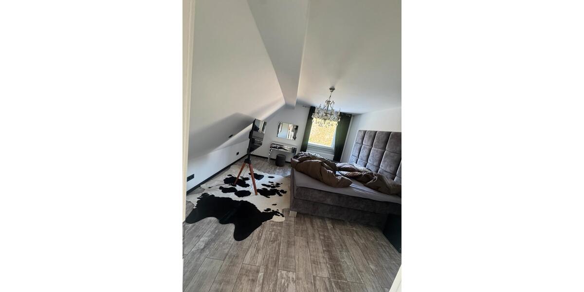 Doppelhaushälfte Krefeld Gellep-Stratum - 3 Zimmer, 80 m&sup2;, 1.500&euro; | Angebot:26268368