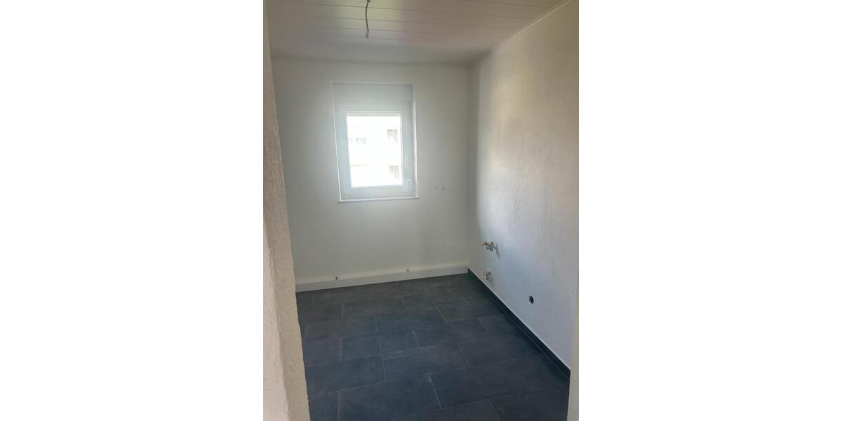 Etagenwohnung Öhringen - 3 Zimmer, 65 m&sup2;, 229.000&euro; | Angebot:26252354