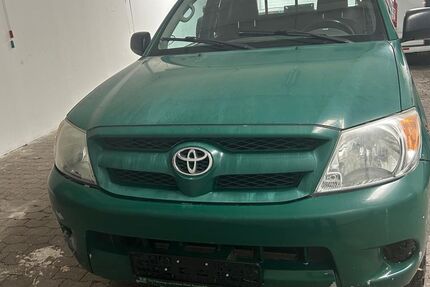 Toyota Hilux 209.000 km 8.300 &euro; Norderstedt (Hamburg) 22848